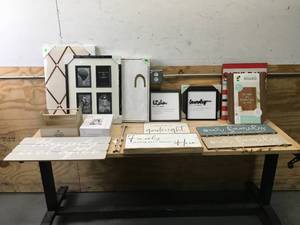 lot 121 image: Lot of Assorted Wall Art