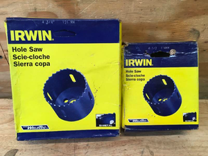 lot 185 image: Lot of 2 - Irwin Hole Saws