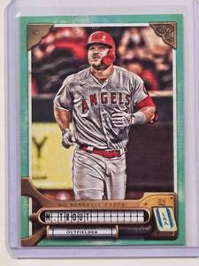 lot 153 image: Mike Trout 2022 Topps Aqua SP GQ No. 72, Numbered  #67199