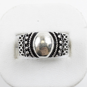lot 72 image: Art Deco Sterling Silver Cigar Ring. Size 6.5 - 6.75.