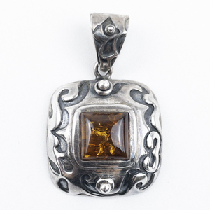 lot 215 image: Silpada  Amber Square scroll sterling silver pendant (no chain).