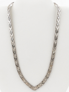 lot 228 image: IBB (Italy) Flat Chevron Link Sterling Silver Chain Necklace. 33.5 Grams