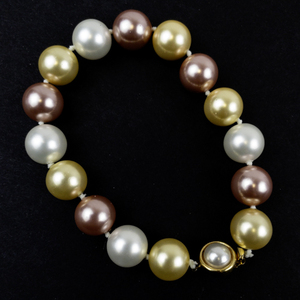 lot 245 image: Multi-Colored Gold Tone Base Metal Bead Bracelet. New Old Stock