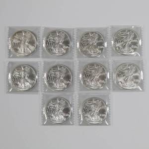 lot 31 image: American Silver Eagle Lot of 10