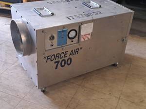 lot 560 image: ACSI Force Air 700 Air Scrubber