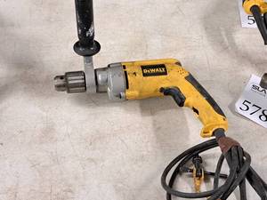 lot 579 image: DeWalt 12 (13mm) VSR Drill DW235G