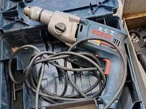 lot 592 image: Bosch 12-34 Hammer Drill 1199VSR with Case