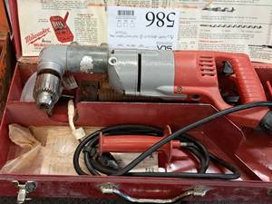 lot 586 image: Milwaukee 12 Right Angle End Handle Drill 1107-1 with Metal Case