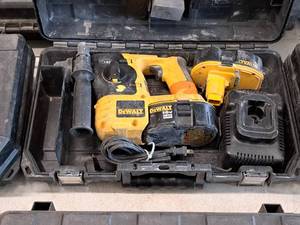 lot 664 image: DeWalt 18V SDS Hammer DC212 with (2) Batteries, (1) Charger,  Tool Handle, Case