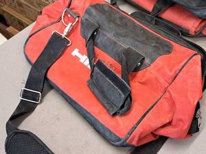 lot 691 image: Hilti 16 Tool Bag