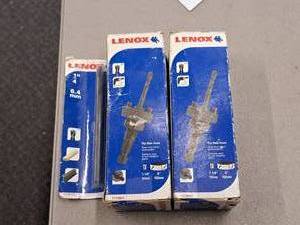 lot 722 image: Lot of (3) Lenox Assorted Hole Saw Bits - 1-14 (x2 with chuck), 14 (x1 wo chuck)