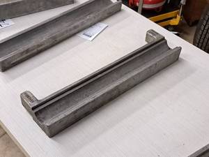 lot 749 image: Greenlee Cable Tray Roller  1-14 EMT