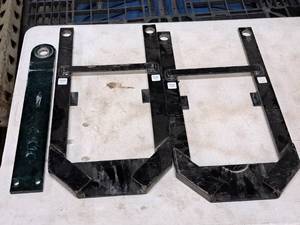 lot 763 image: Associated Electric Products Bender Adapter 3-piece #881A
