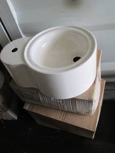 lot 19 image: Lot of (4) lightweight fiberglass c...