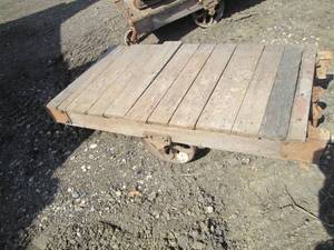 lot 45 image: Vintage Wood platform cart with hea...