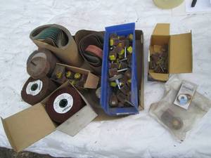 lot 73 image: Collection of sanding belts, wheels...