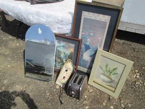lot 94 image: Variety of framed wall decor plus 2...