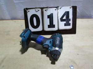 lot 14 image: Makita Cordless Impact Driver