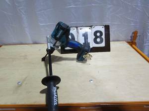 lot 18 image: Makita 12 LXT Hammer Drill