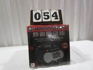 lot 54 image: Iron Horse 1.5 Gallon  Twin Cylinder Air Compressor