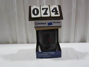lot 74 image: Kobalt Welding Helmet Fixed Shade