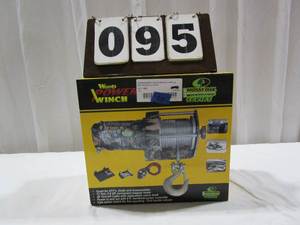 lot 95 image: Wood Power 2000 lb Winch Mossy Oak Series