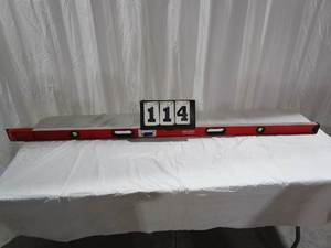 lot 114 image: Craftsman 72 Box Beam Level