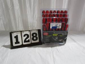 lot 128 image: Torq 30 pc Screwdriver Set
