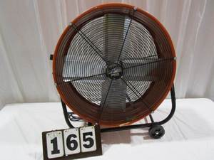 lot 165 image: Maxx Air Pro 24 Barrel Fan