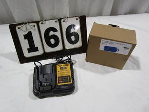 lot 166 image: Power Up Battery Charger