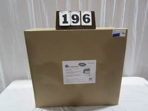 lot 196 image: Mr. Heater 30K BTU Dual Fuel Heater