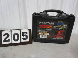 lot 205 image: Pro-Start Profession Series Booster Cable