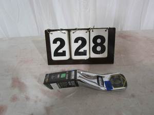 lot 228 image: Reese Tow Power Chrome Receiver
