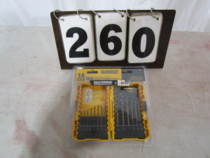 lot 260 image: DeWalt 14 pc Drill Bit Set