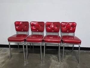 lot 11 image: Set of 4 Retro Red Vinyl and Chrome Dining Chairs