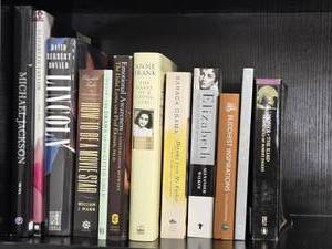 lot 63 image: Collection of 11 Biographies and Inspirational Books