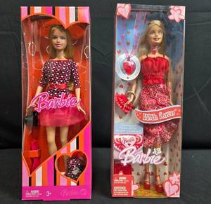 lot 71 image: Set of 3 Barbie Dolls Valentines Day Collection
