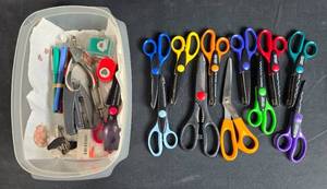 lot 84 image: Assorted Crafting Scissors and Tools Set