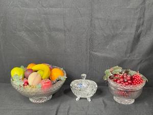 lot 100 image: Set of Crystal Bowls with Artificial Fruit and Grapes