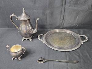 lot 149 image: F.B. Rogers Silver Co. 4-Piece Antique Silverplate Tea Items