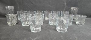 lot 199 image: Glass Tumblers with Unique Patterns