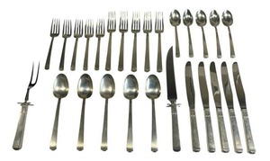 27-Piece Regency by Lunt Sterling Silver Flatware (1,264 grams total weight, 744 grams without Knives & Carving Fork)