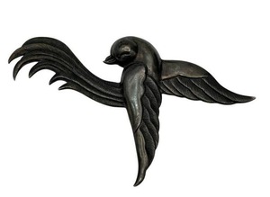 lot 39 image: Amazing Sterling Silver Mexican Taxco Flying Sparrow Brooch Pin (26 grams)