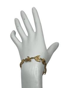 lot 45 image: Exquisite 7 14K (585) Gold Ocean Themed Tennis Bracelet (9 grams)