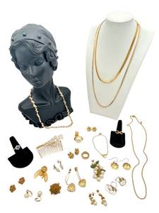 lot 61 image: Vintage Faux Gold Jewelry Lot including Monet