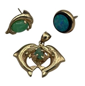 lot 67 image: 14K Gold & Opal Lot (4.9 grams total weight)