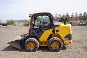 2017 Volvo Model MC110C 2 Speed Skid Loader Skid Steer