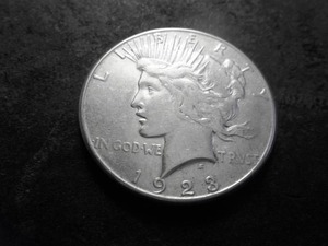 lot 33 image: 1923 S Peace Silver Dollar