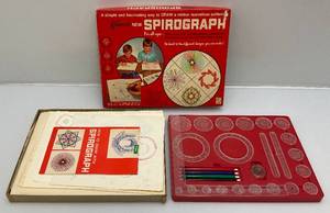 lot 6 image: Vintage 1967 Kenners Spirograph No. 401 Drawing Set (Seems Complete)