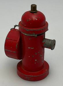 lot 63 image: 1950s-60s TONKA Cast Metal Fire Hydrant 3